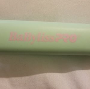 Babyliss pro hair straightener